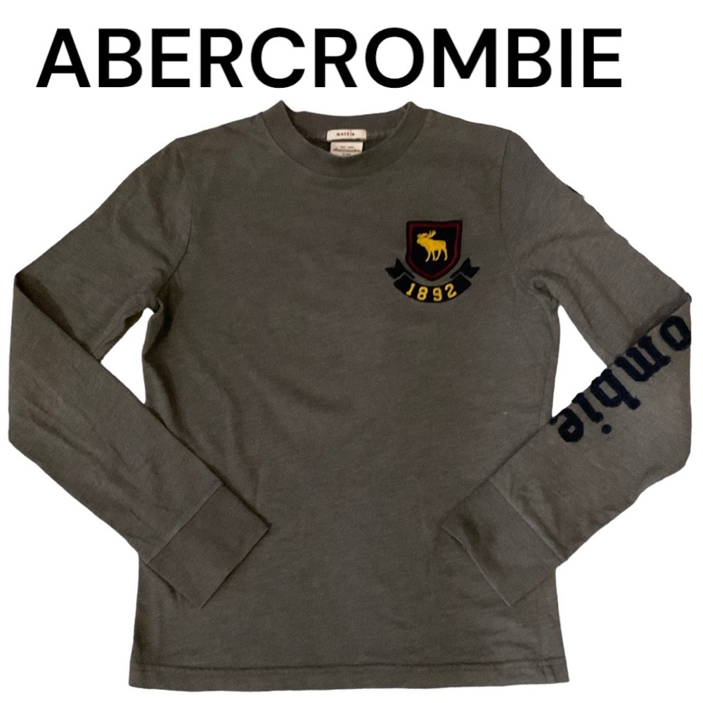 Abercrombie Kids Long Sleeves Embroidered logo patch Size M